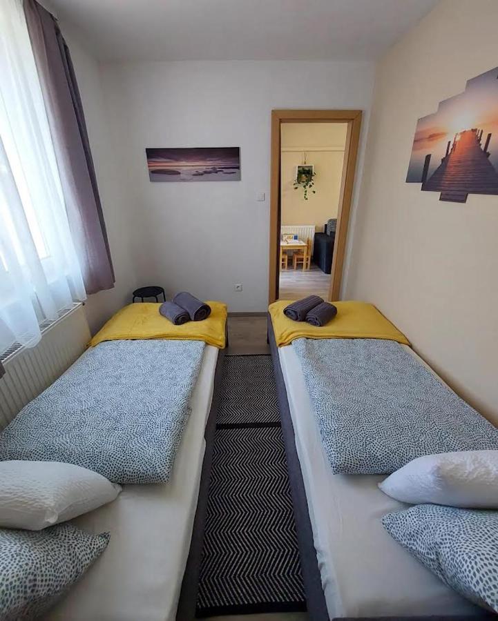 Sunshine Resort Apartment Hajduszoboszlo Bagian luar foto